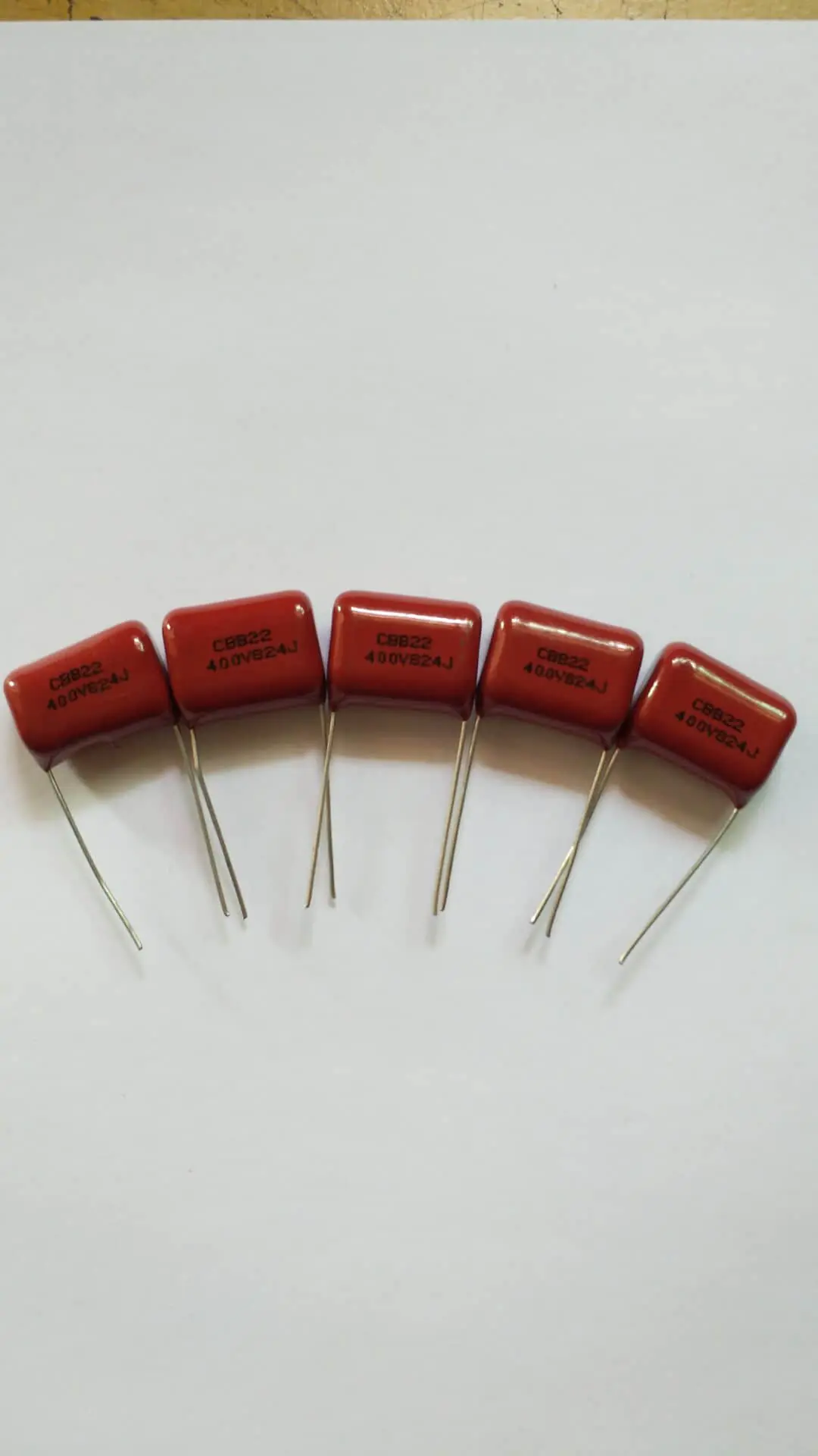 CBB电容824J400V